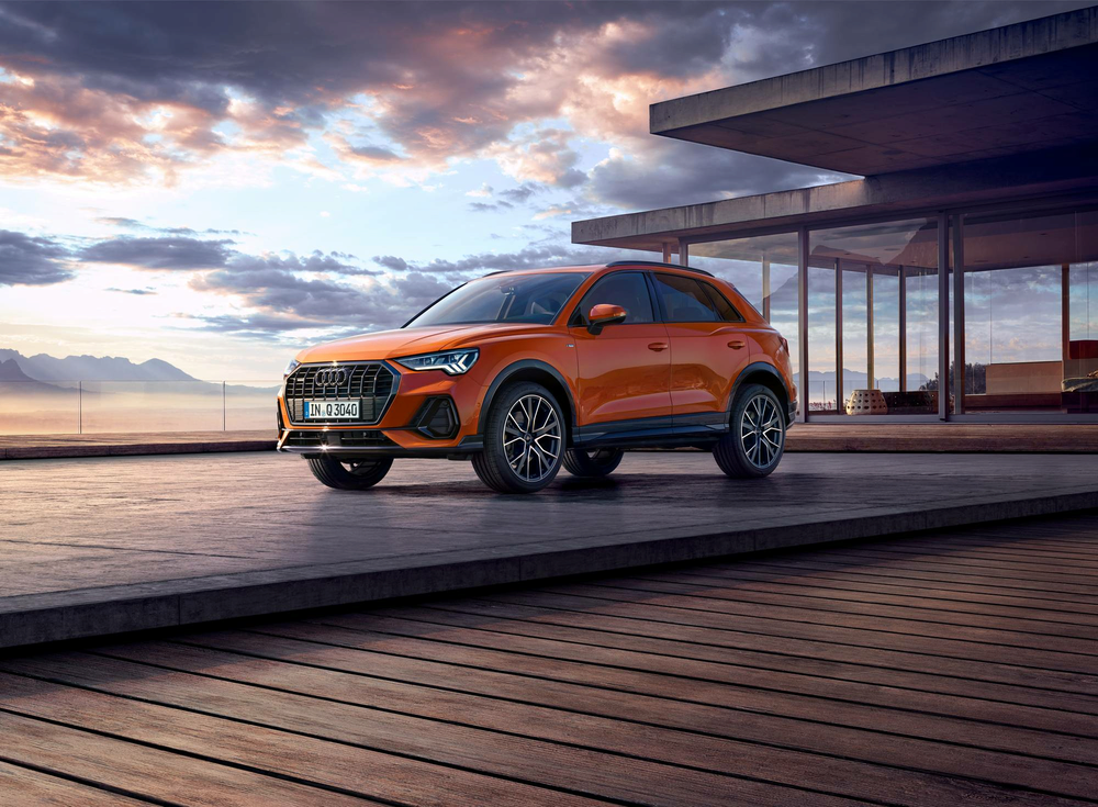 orange audi q3